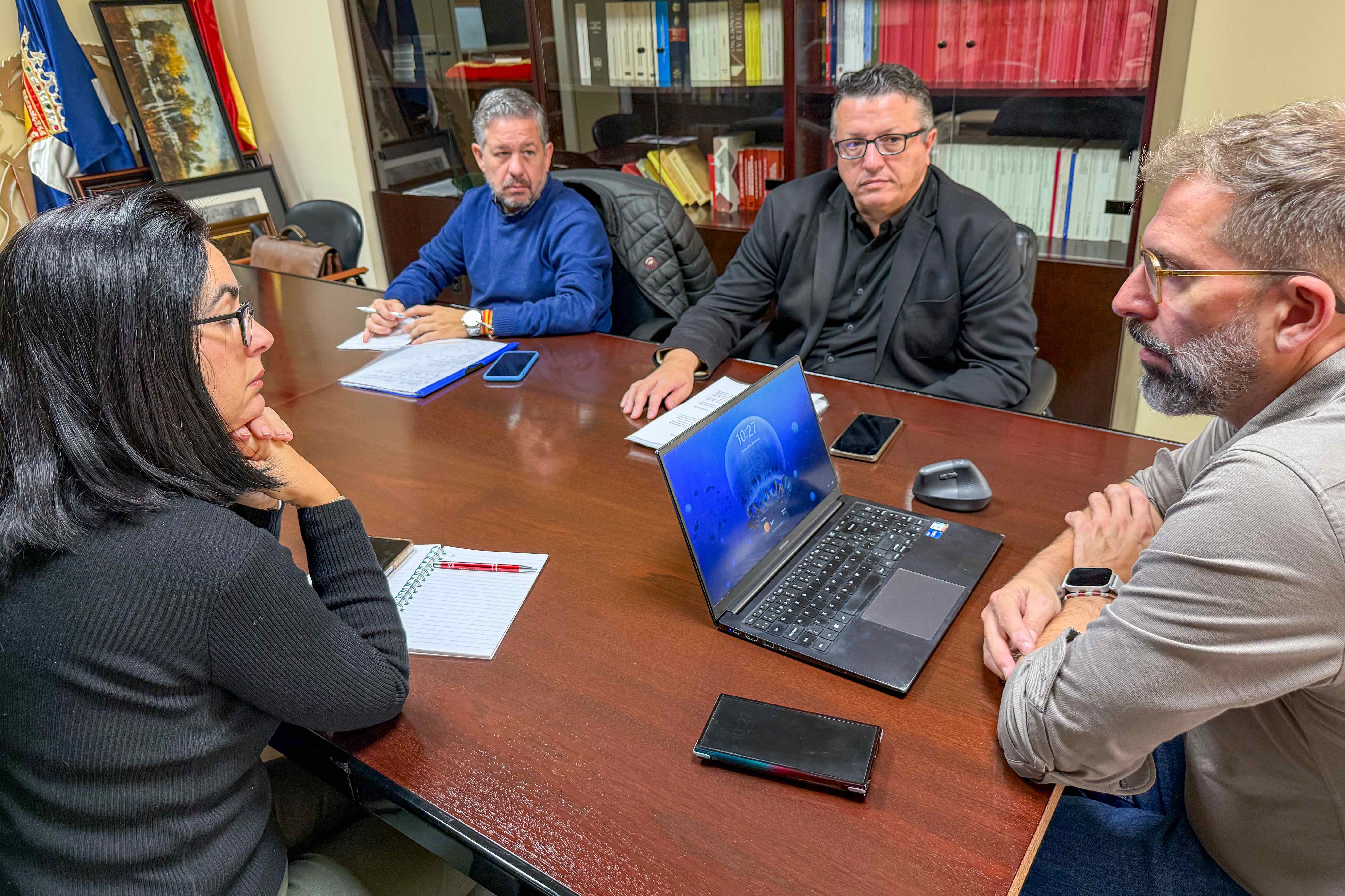 Portada de La Comisión de Reforma de los Estatutos se vuelve a reunir en el Colegio de Procuradores